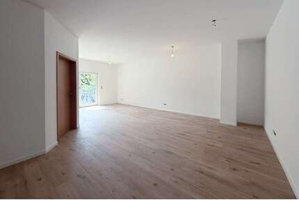 Wohnung zum Mieten in Niederkassel 1.050,00 € 77 m²