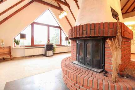 Haus zum Kaufen in Bremerhaven 299.990,00 € 264.22 m²