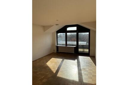 Zentrale 1-Zi-Whg. mit großem Balkon und Tiefgarage - Bayreuth Bernecker Straße / Insel / Riedelsberg