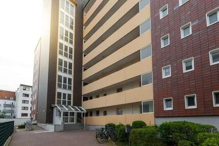 Wohnung zum Mieten in Bremerhaven 660,00 € 93 m²