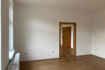 Lichtdurchflutete 3-Zimmer Wohnung , 3m Deckenhöhe , 86qm - Ducherow