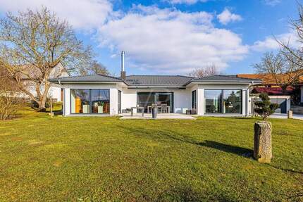 Traumhaus - 710.000,00&nbsp;EUR Kaufpreis, ca.&nbsp; 170,00&nbsp;m&sup2;&nbsp;Wohnfl&auml;che in Hochstadt am Main (PLZ: 96272) Reuth