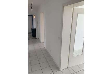 Wohnung zum Mieten in Langenfeld 1.089,00 € 96 m²