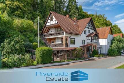 Haus zum Kaufen in Lügde 225.000,00 € 227 m²