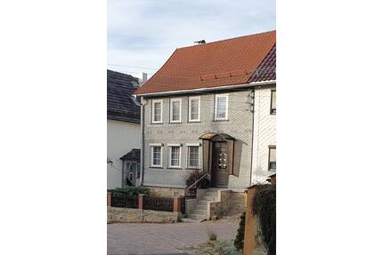 *** günstiges Einfamilienhaus in Gräfinau-Angstedt