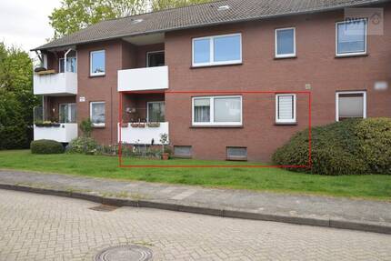 vermietete 2 Zimmer Erdgeschosswohnung in Aurich mit Balkon