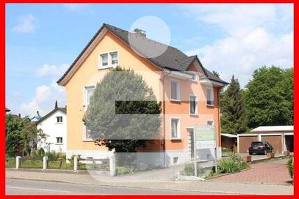 Klassisches Dreifamilienhaus mit Erweiterungspotential - auch als Mehrgenerationenhaus denkbar - Bad Säckingen