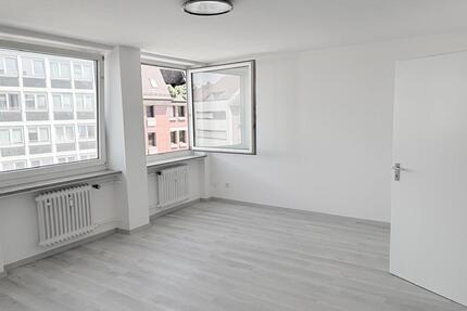 Helle 1 Zimmerwohnung mit Aufzug in Nürnberg