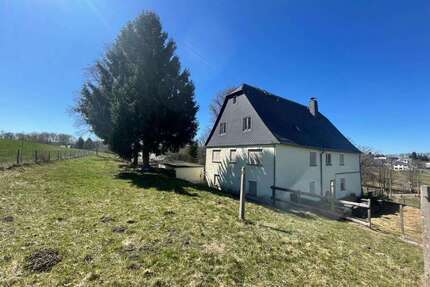 Haus zum Kaufen in Stollberg 230.000,00 € 200 m²