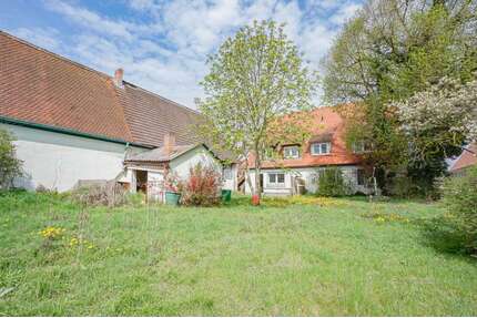 Haus zum Kaufen in Abenberg 290.000,00 € 203 m²
