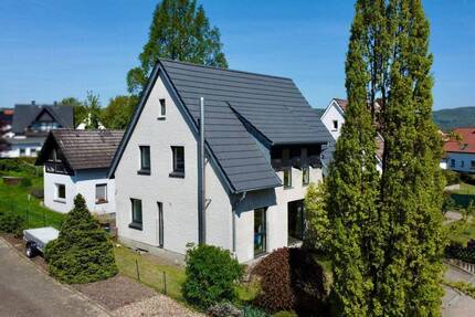 2 Häuser zum sofort einziehen! Moderner Familientraum mit viel Platz in Wesernähe - Bad Oeynhausen Dehme
