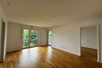 Wohnung zum Mieten in Augsburg 1.048,00 € 61.96 m²