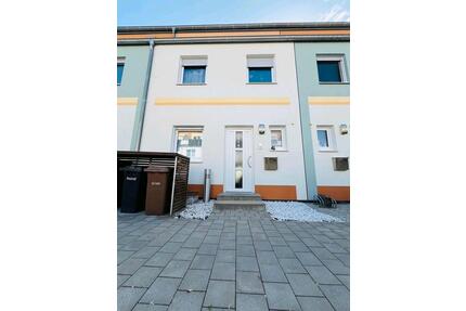 Modernes Mittelreihenhaus 4 Zimmer - Adelsdorf