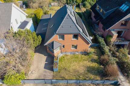 Haus zum Kaufen in Hamburg Rahlstedt 920.000,00 € 136 m² - Hamburg / Rahlstedt