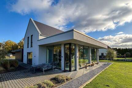 Modernes Architektenhaus für hohen Wohnkomfort in Ibbenbüren!