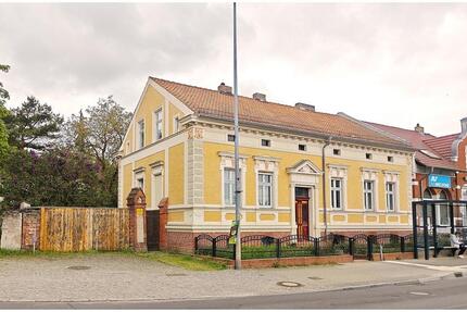 Zweifamilienhaus Stahnsdorf Auktion am 26. Juni 12:00 Uhr - Kleinmachnow