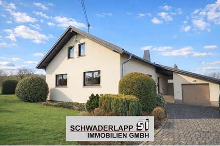 Haus zum Kaufen in Dreikirchen 399.000,00 € 180 m²