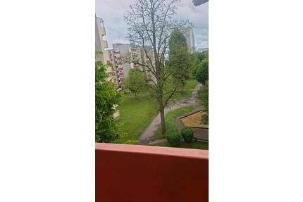 Helle 3 Zimmer-Wohnung in Böblingen Zentrum - Stuttgart Mühlhausen