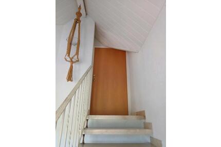 Dachwohnung 50 - 500,00&nbsp;EUR Kaltmiete, ca.&nbsp; 50,00&nbsp;m&sup2; in Niedenstein (PLZ: 34305)