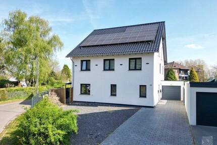 Modernes Traumhaus: Stilvoll und energieeffizient - Alsdorf Ost