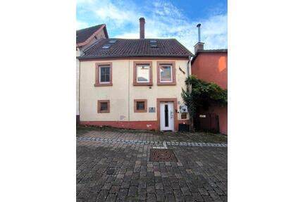 Altstadthaus mit Charme und kleinem Garten - Otterberg