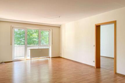2-Raum Wohnung mit Balkon und Küche in Klingenthal