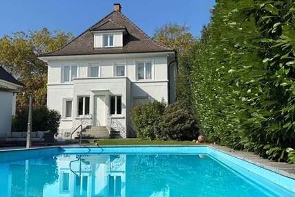Haus zum Kaufen in Lörrach 1.300.000,00 € 250 m²