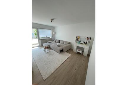 Schöne helle 2-Zimmer-Wohnung in ruhiger Lage - Sindelfingen Darmsheim