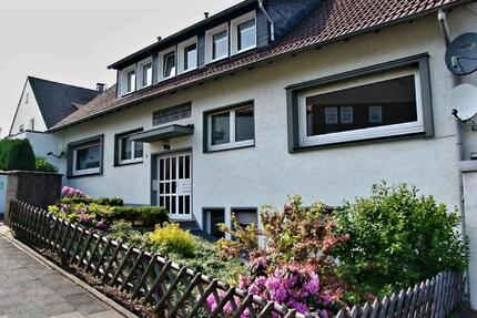 3 schöne Zimmer ab 01.07. ggfs. mit Küche - Remscheid Lüttringhausen