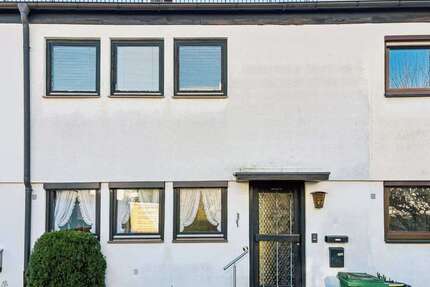 Haus zum Kaufen in Feucht 329.000,00 € 96.19 m²