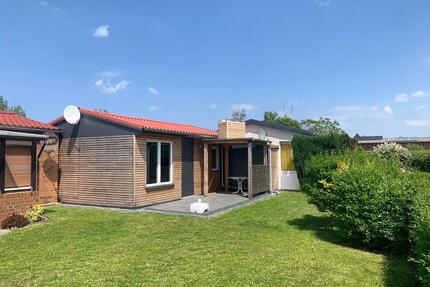 Ferienhaus – Bungalow mit Meerblick – Wochenendhaus - Ostsee - Neuburg