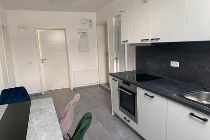 Arbeiter Zimmer, WG Wohnung - 450,00&nbsp;EUR Kaltmiete, ca.&nbsp; 50,00&nbsp;m&sup2; in Pöttmes (PLZ: 86554)