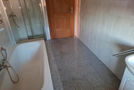 Mehrgenerationenhaus - 500.000,00&nbsp;EUR Kaufpreis, ca.&nbsp; 182,00&nbsp;m&sup2; in Gangkofen (PLZ: 84140)