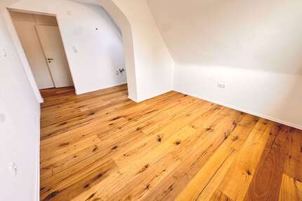 Wohnung zum Kaufen in Burgthann 159.000,00 € 48.49 m²