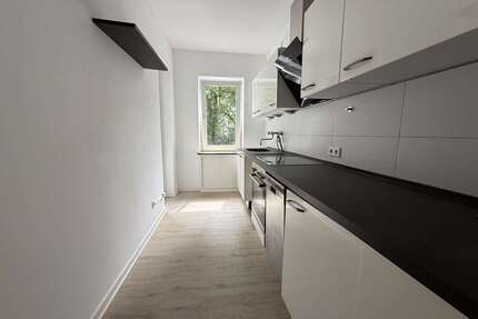 Wohnung zum Kaufen in Düsseldorf 264.000,00 € 56 m²