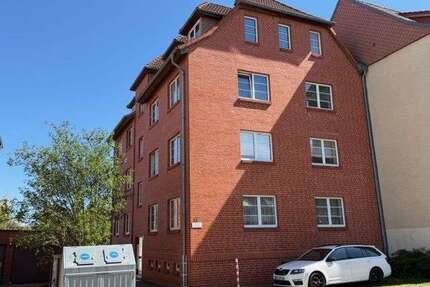 Wohnung zum Kaufen in Güstrow 117.000,00 € 56 m²