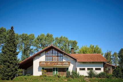 Haus zum Kaufen in Feldkirchen 399.000,00 € 310.19 m²