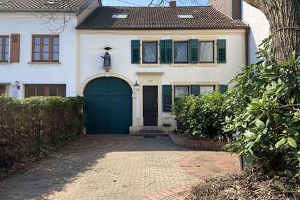 Haus zum Kaufen in Ensdorf 199.000,00 € 180 m²