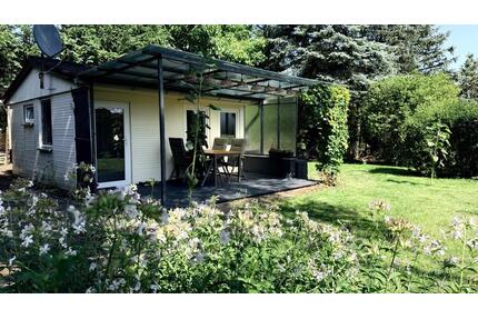 Wochenendhaus mit Garten auf Eigentumsland in Seenähe - Berlin