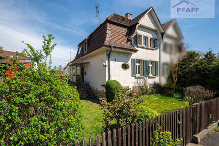 Zuhause ankommen in Singen-Süd in der Friedrich-Hecker-Str.! Doppelhaushälfte mit Charme