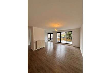 Wohnung zum Kaufen in Mönchengladbach 220.000,00 € 92 m²