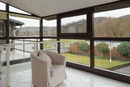 Haus zum Kaufen in Engelskirchen 630.000,00 € 272 m²