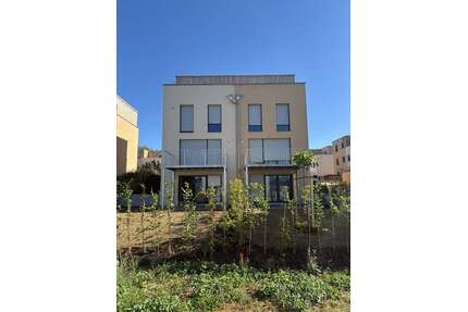Haus zum Mieten in Aalen 2.290,00 € 171 m²
