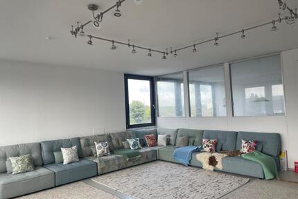 WohnBüroräume mit Skylineblick - 1.250,00&nbsp;EUR Kaltmiete, ca.&nbsp; 80,00&nbsp;m&sup2; in Frankfurt am Main (PLZ: 60386) Ost