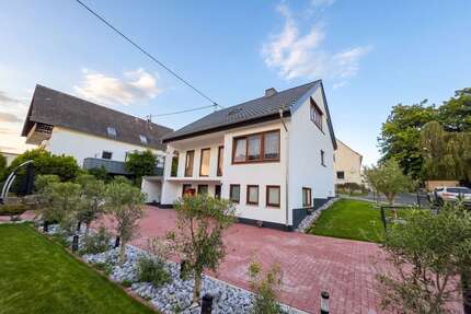 Haus zum Kaufen in Wirges 476.000,00 € 210 m²