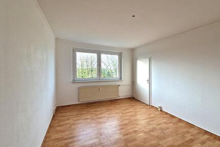 Schluss mit Hotel Mama! - 235,00&nbsp;EUR Kaltmiete, ca.&nbsp; 41,92&nbsp;m&sup2; in Neubrandenburg (PLZ: 17034) Datzeberg