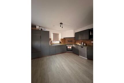 schöne 3,5 Zimmerwohnung in kleiner Wohneinheit in 89250 - Senden