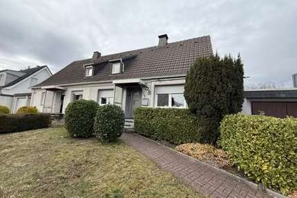 Haus zum Kaufen in Iserlohn 179.000,00 € 162 m²