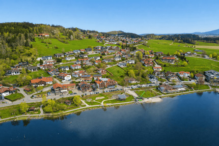 Traumlage am Hopfensee: Exklusive, barrierefreie Erdgeschosswohnung mit Seeblick - sofort bezugsfrei - Füssen