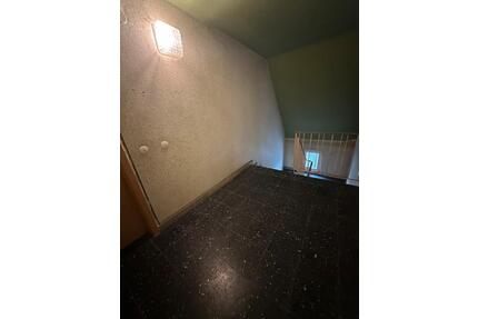 DH Wohnung - 400,00&nbsp;EUR Kaltmiete, ca.&nbsp; 56,00&nbsp;m&sup2; in Essen (PLZ: 45329) Stadtbezirk V